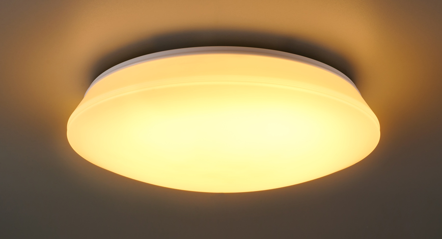 調光・調色タイプ / 小形シーリング・プレーン / きれいに光る本体デザイン電球色