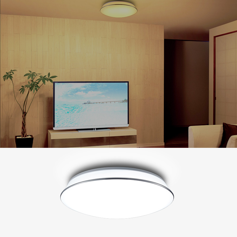 調光・調色タイプ / 小形シーリング・シルバートリム / きれいに光る